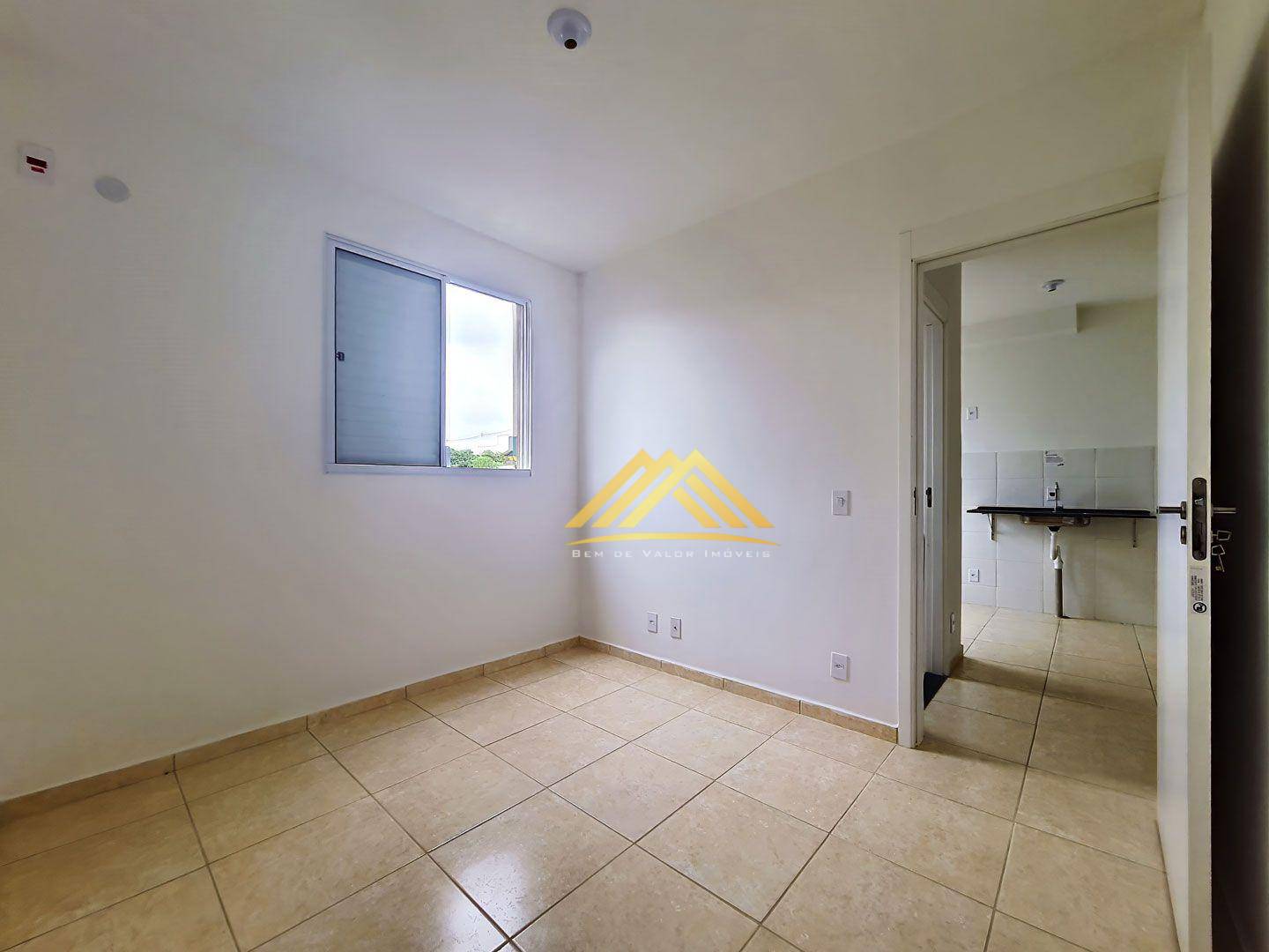 Apartamento à venda com 2 quartos, 40m² - Foto 1