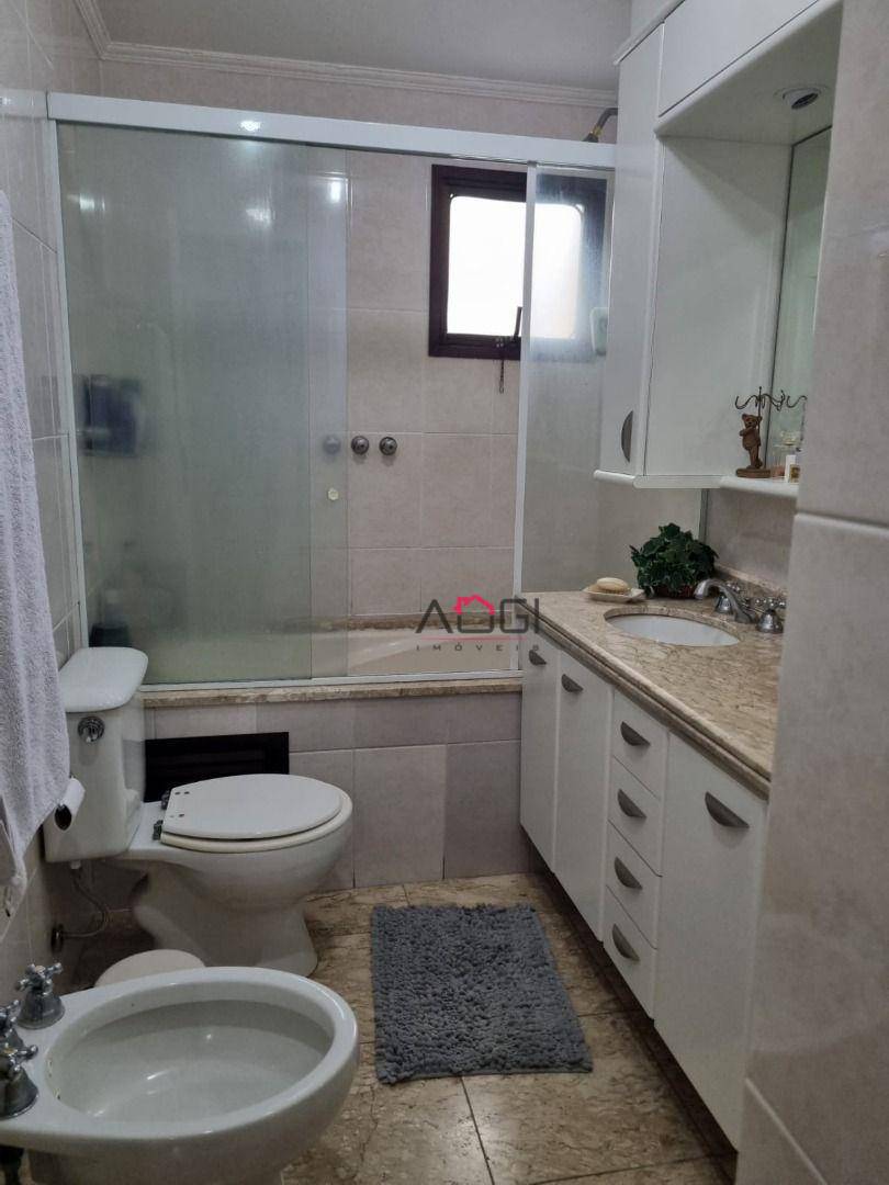 Apartamento à venda com 3 quartos, 160m² - Foto 20