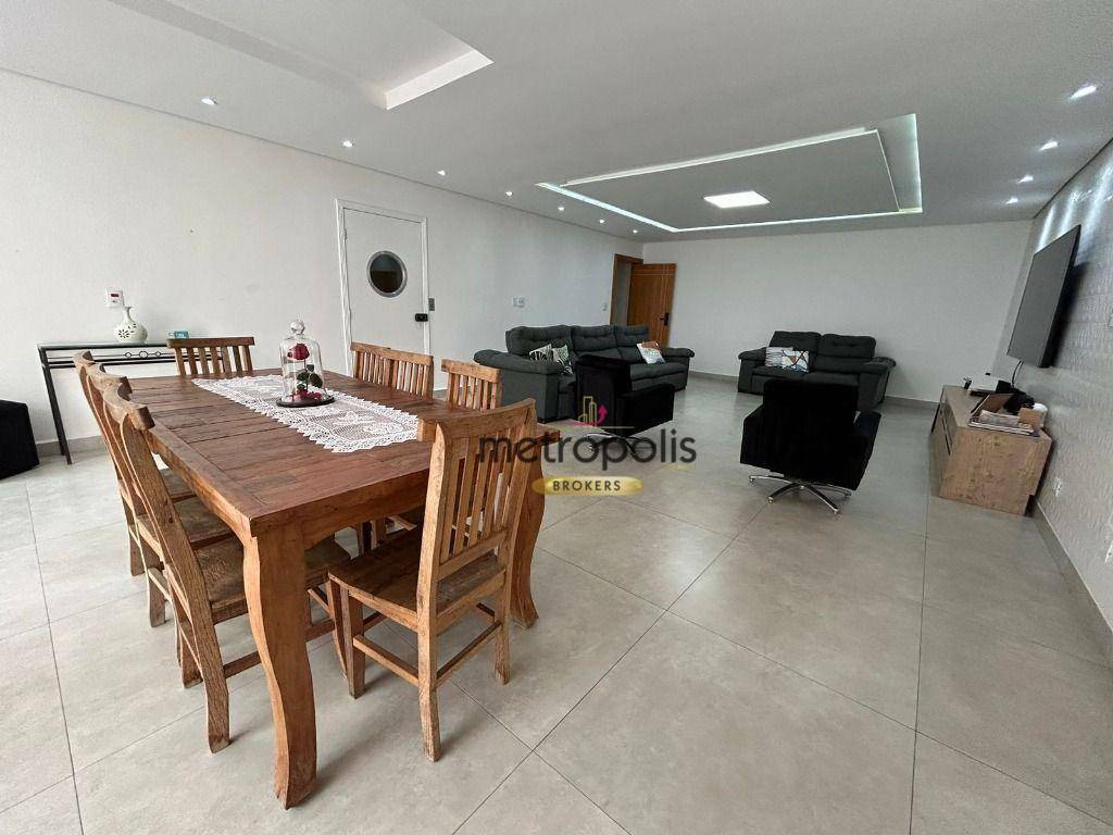 Casa à venda com 3 quartos, 377m² - Foto 3