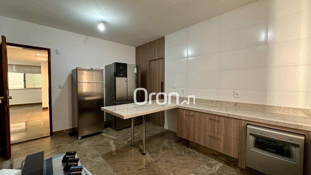 Apartamento à venda com 4 quartos, 241m² - Foto 9