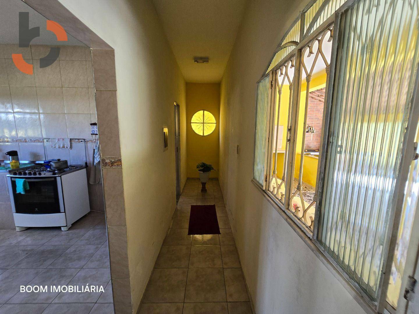 Casa à venda com 4 quartos, 200m² - Foto 10