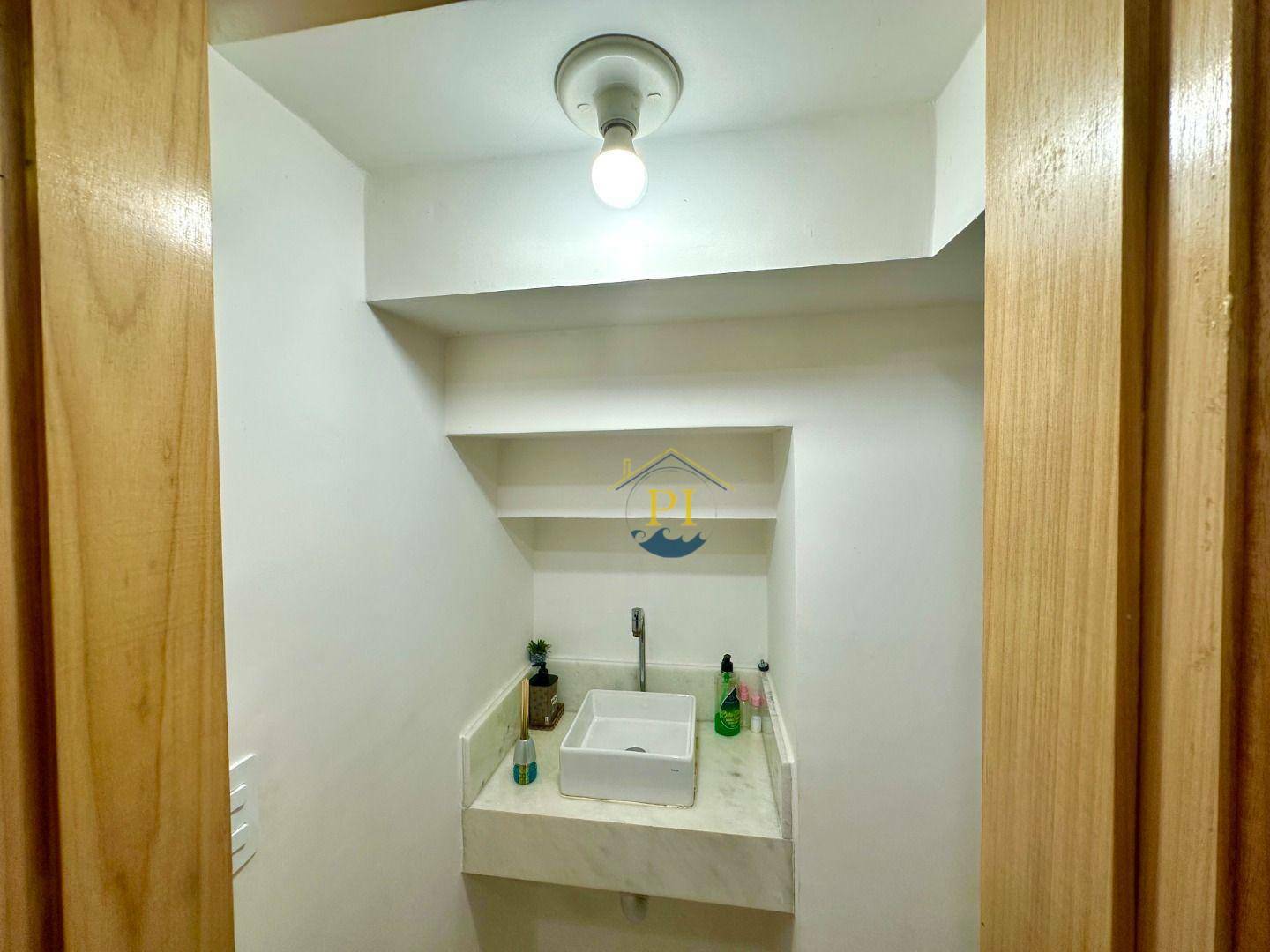 Casa à venda com 3 quartos, 101m² - Foto 13