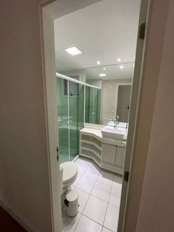 Apartamento à venda com 3 quartos, 115m² - Foto 17