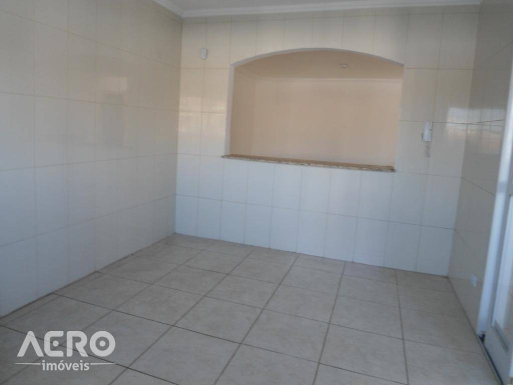 Casa à venda com 3 quartos, 162m² - Foto 7