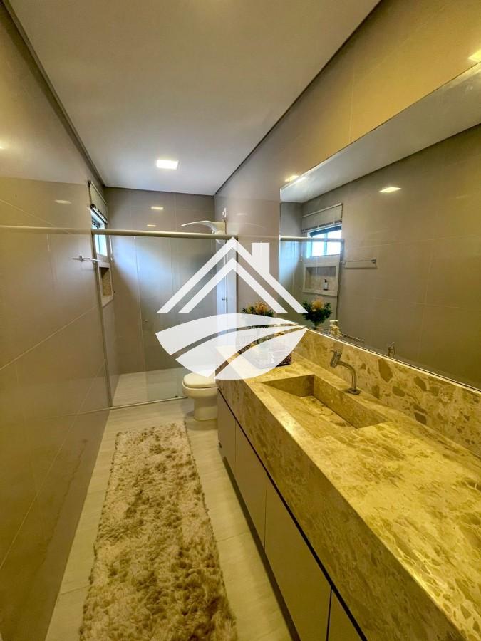 Sobrado à venda com 4 quartos, 480m² - Foto 2
