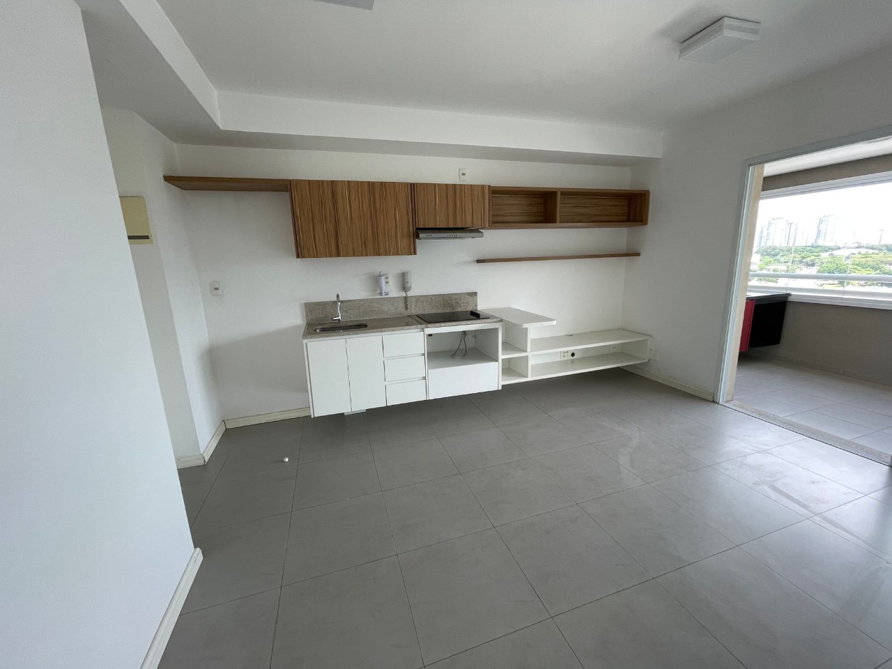 Apartamento à venda com 2 quartos, 67m² - Foto 1