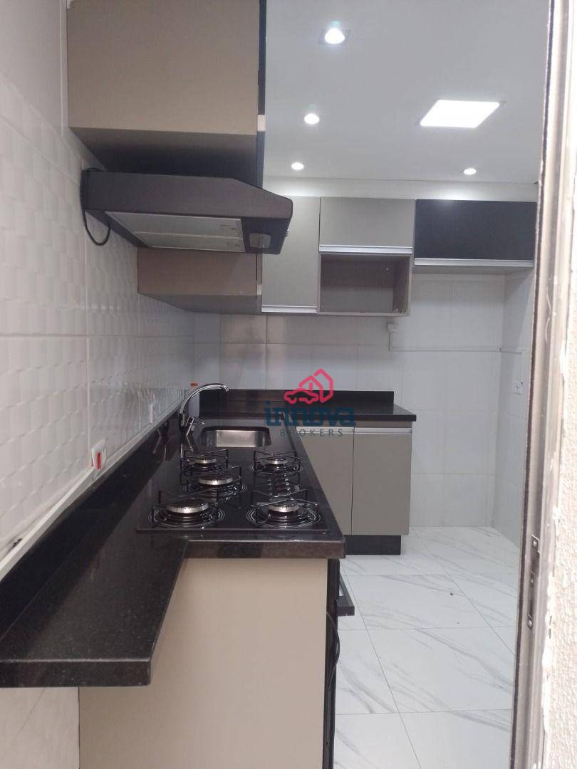 Apartamento à venda com 2 quartos, 45m² - Foto 15