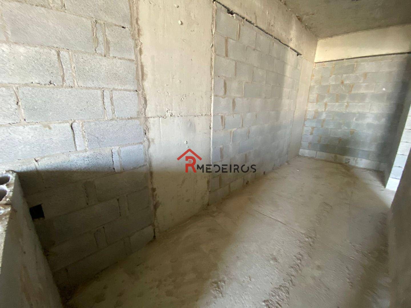 Apartamento à venda com 2 quartos, 82m² - Foto 11