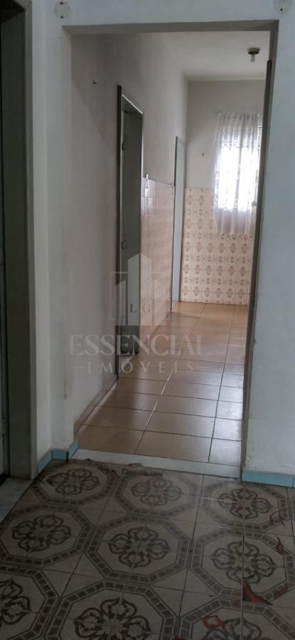 Casa à venda com 2 quartos, 300m² - Foto 5