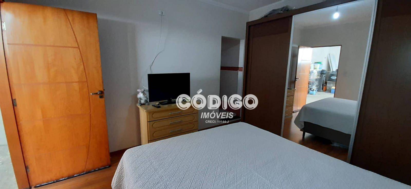 Sobrado à venda com 2 quartos, 178m² - Foto 13