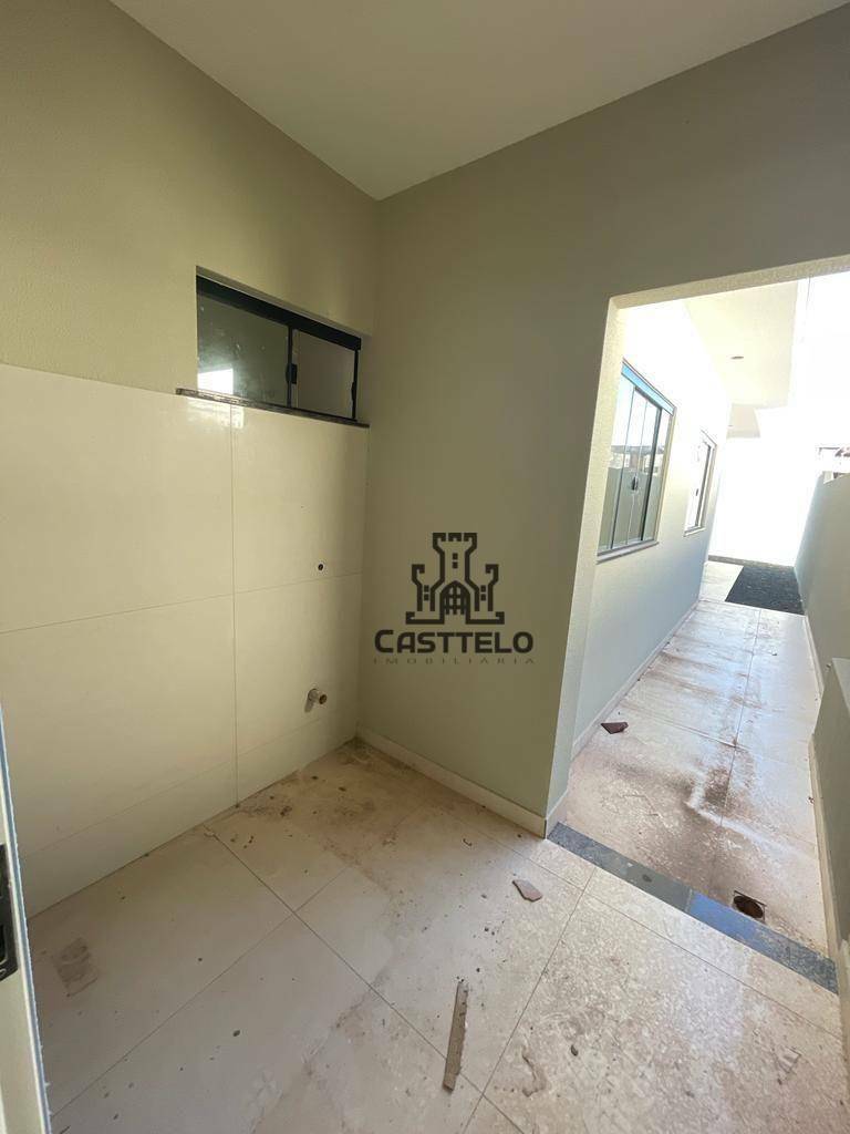 Casa à venda com 3 quartos, 95m² - Foto 17