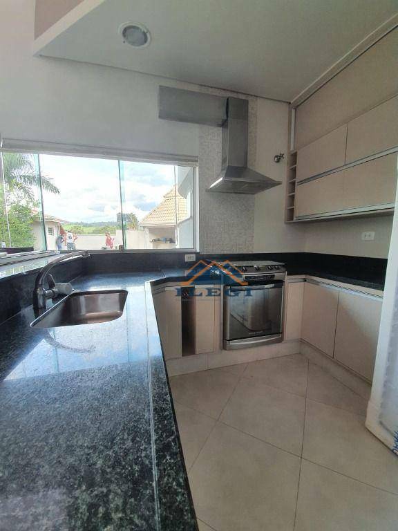 Casa de Condomínio à venda com 3 quartos, 220m² - Foto 37