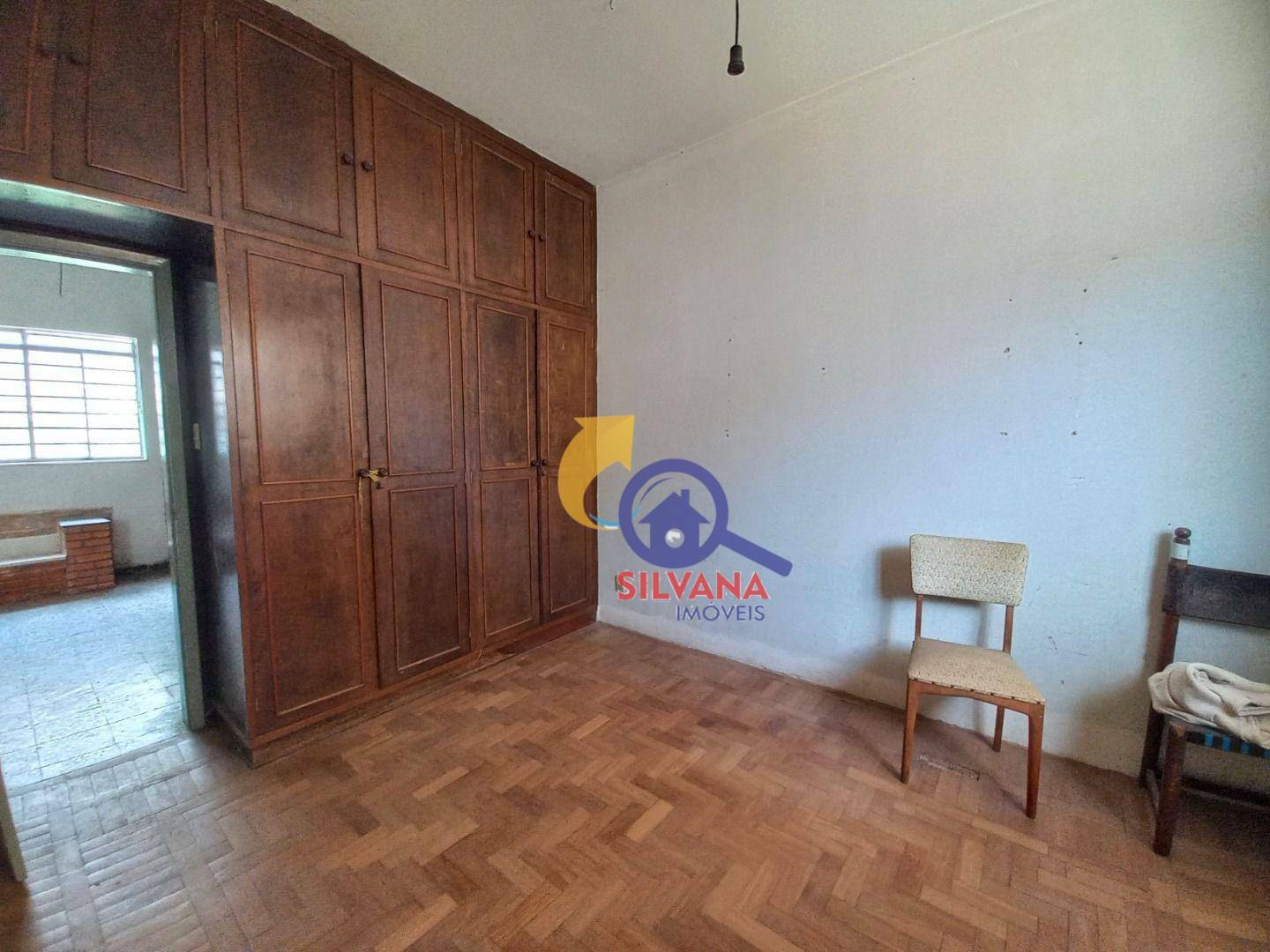 Casa para alugar com 3 quartos, 294m² - Foto 14