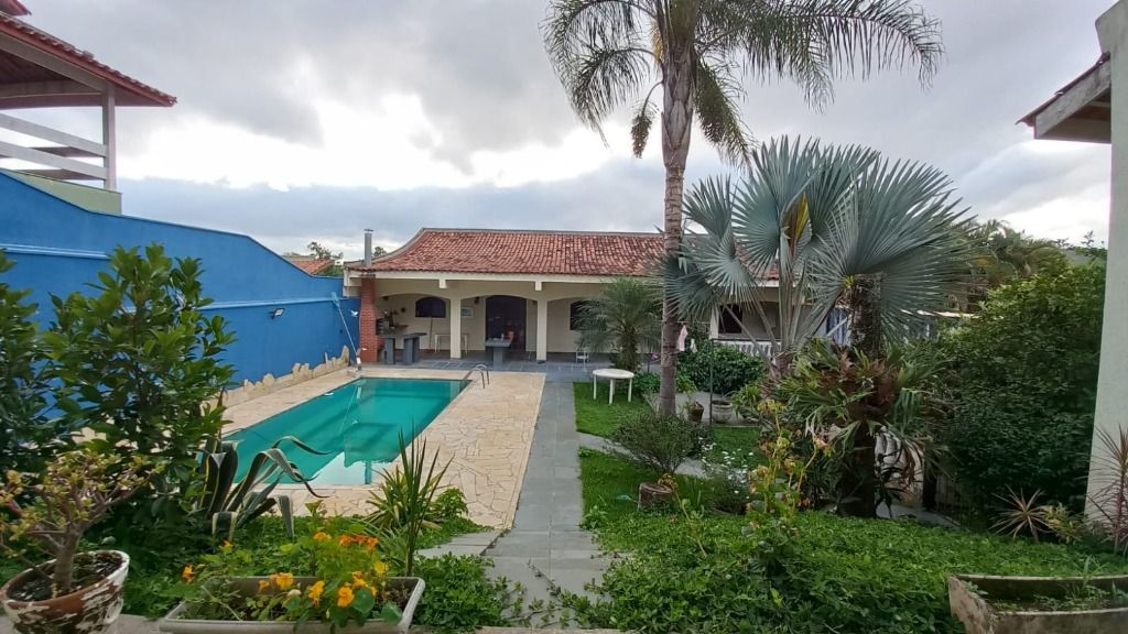 Casa de Condomínio à venda com 4 quartos, 350m² - Foto 27