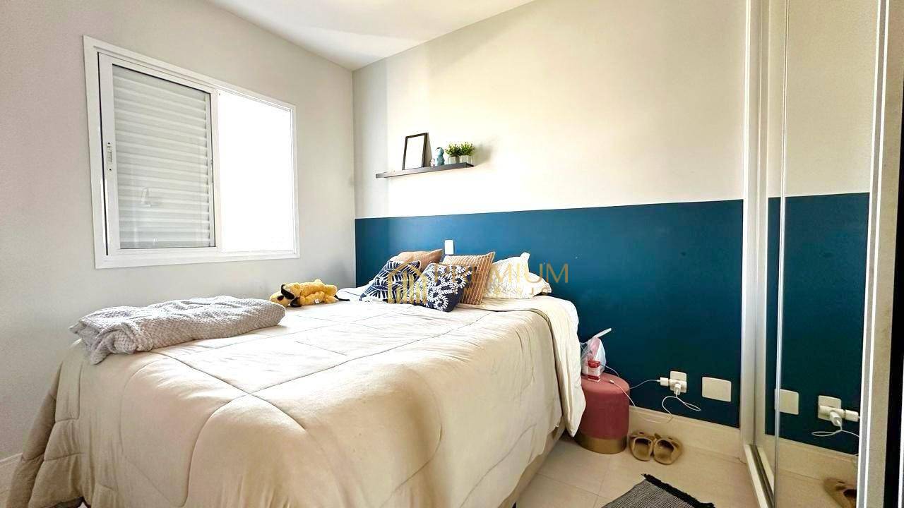 Apartamento à venda com 2 quartos, 71m² - Foto 3