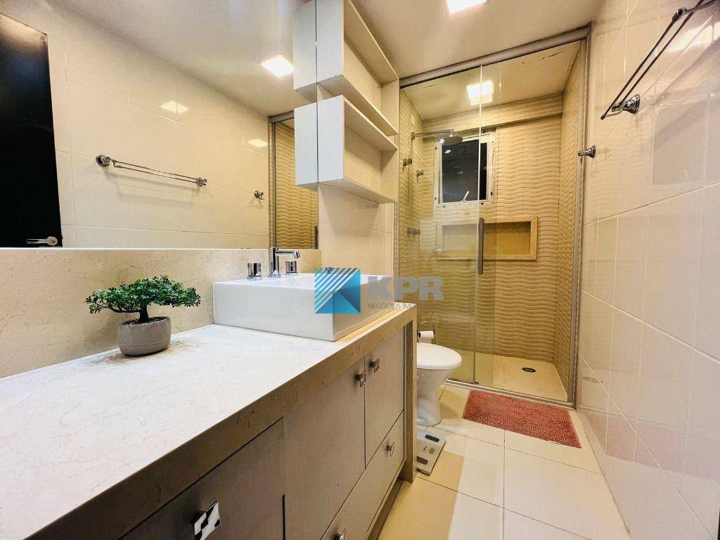 Apartamento à venda e aluguel com 3 quartos, 122m² - Foto 7