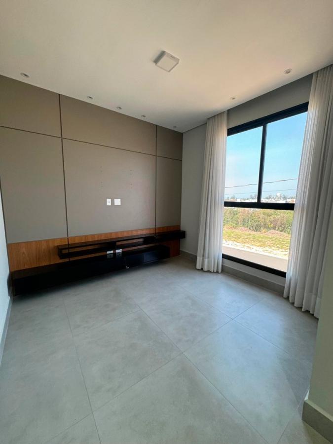 Casa de Condomínio para alugar com 3 quartos, 173m² - Foto 9