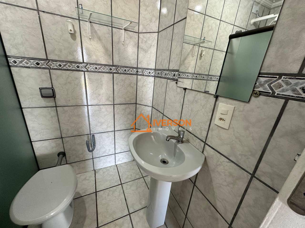 Apartamento para alugar com 2 quartos, 75m² - Foto 10