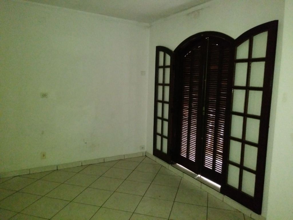 Sobrado à venda com 3 quartos, 221m² - Foto 18