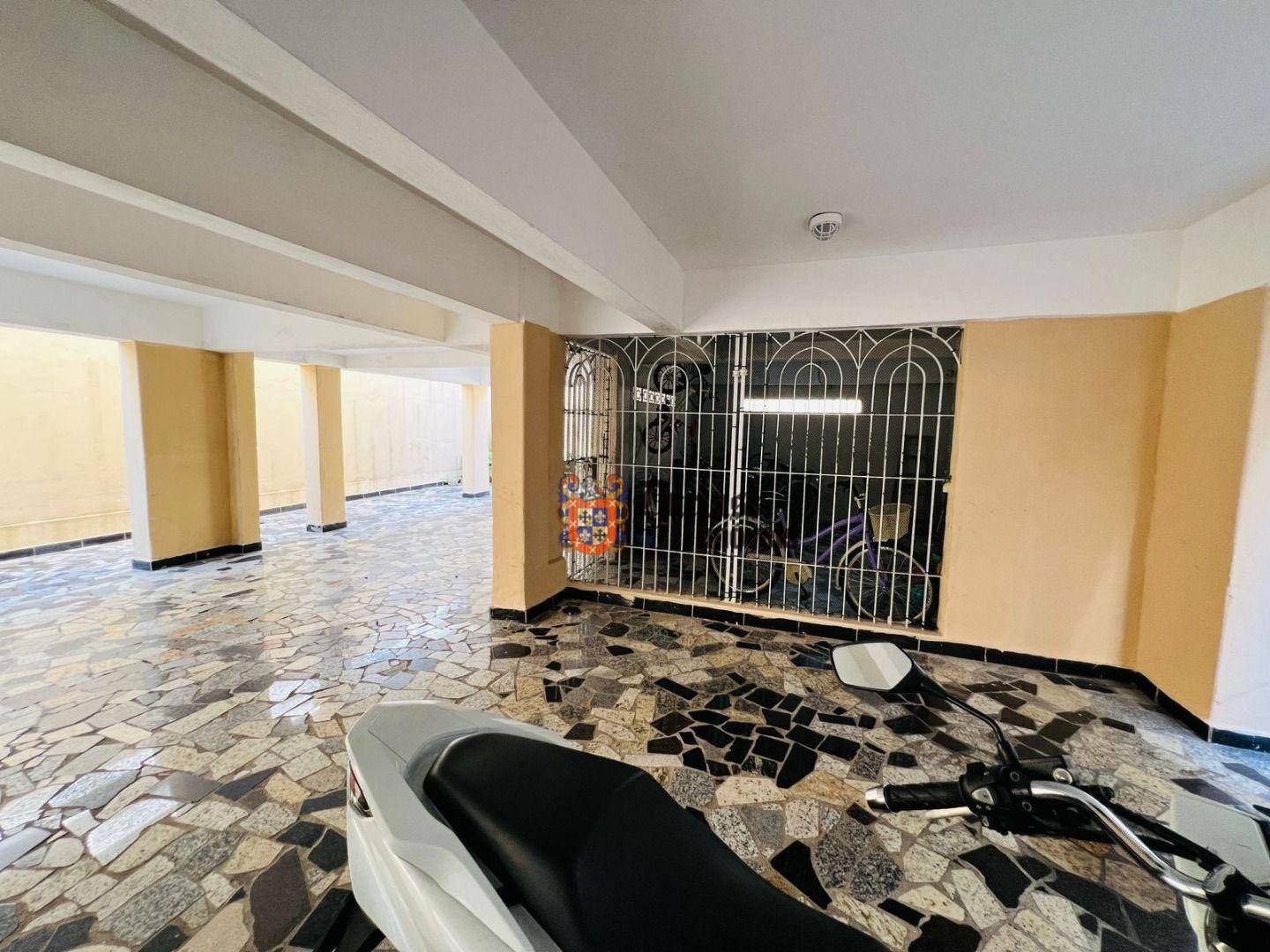 Apartamento à venda com 2 quartos, 61m² - Foto 14