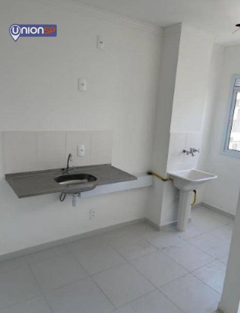 Apartamento à venda com 2 quartos, 42m² - Foto 5