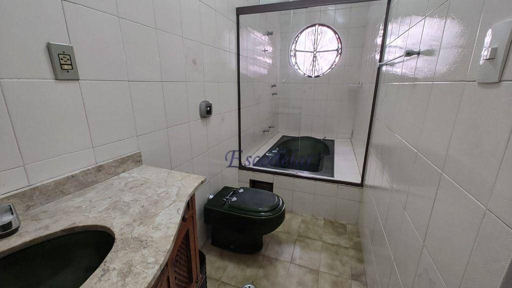 Sobrado para alugar com 4 quartos, 208m² - Foto 12