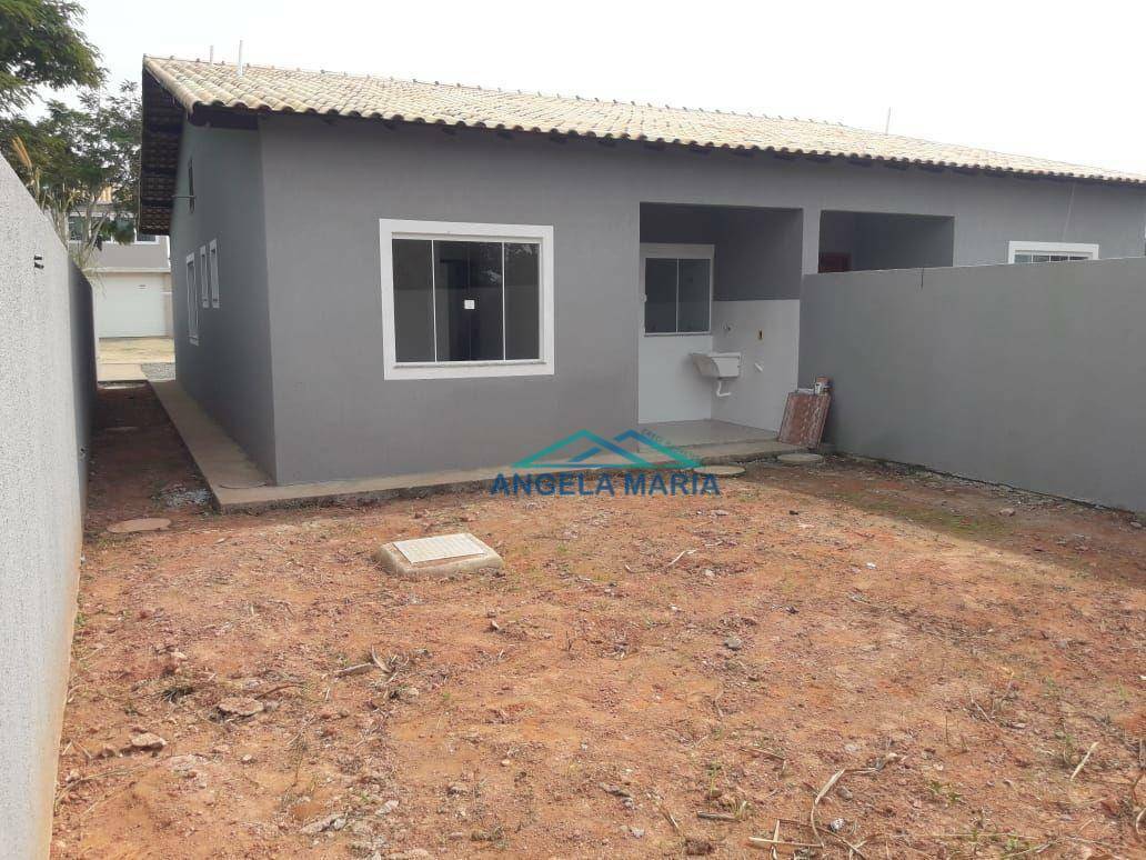 Casa à venda com 3 quartos, 90m² - Foto 18