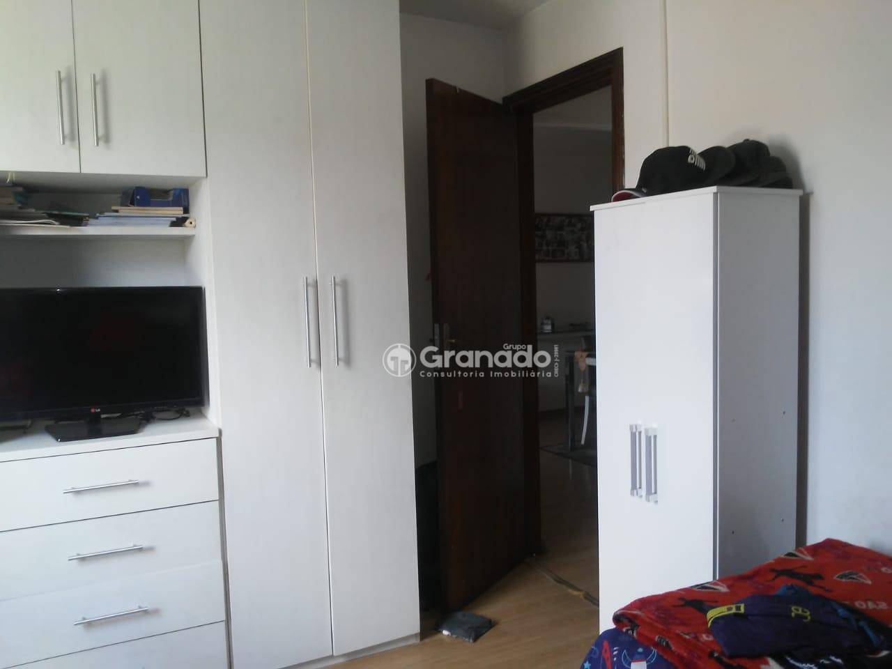 Apartamento à venda com 2 quartos, 65m² - Foto 22