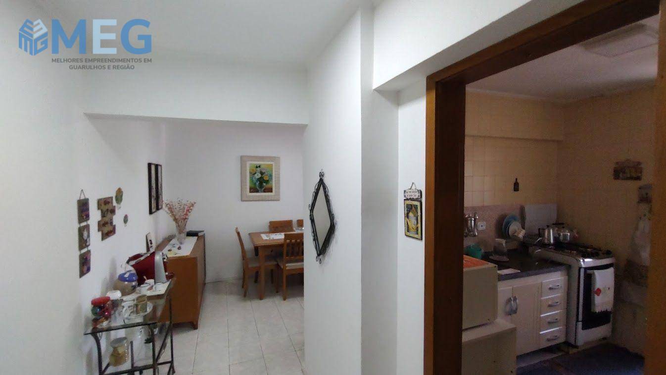 Apartamento à venda com 2 quartos, 62m² - Foto 4