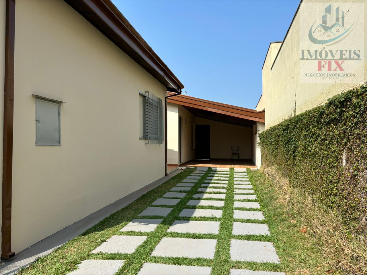 Casa à venda com 3 quartos, 152m² - Foto 3