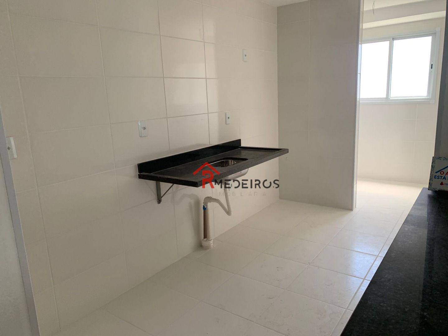 Apartamento à venda com 2 quartos, 80m² - Foto 11