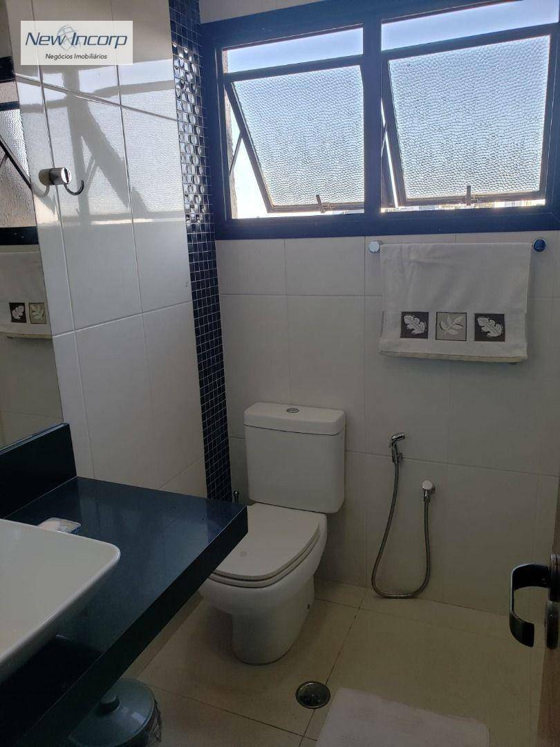 Apartamento à venda com 3 quartos, 220m² - Foto 27