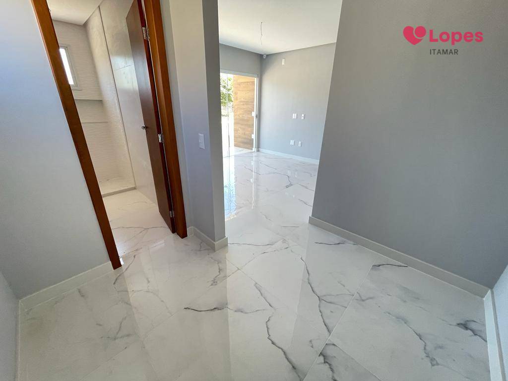 Casa à venda com 3 quartos, 220m² - Foto 10