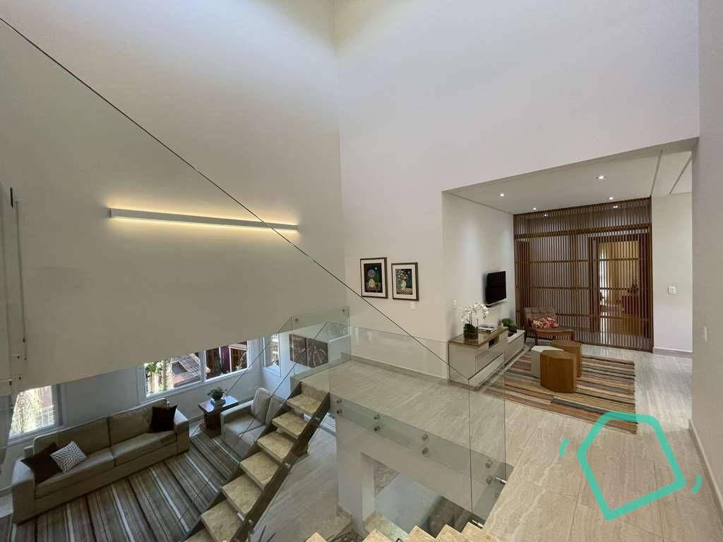 Casa de Condomínio à venda com 4 quartos, 244m² - Foto 14