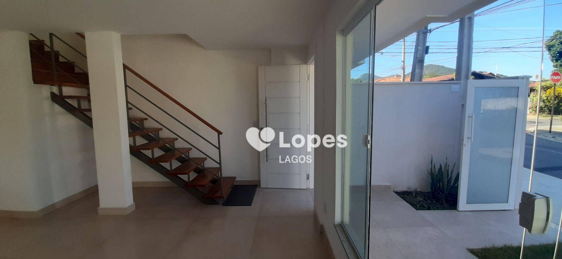 Casa à venda com 3 quartos, 140m² - Foto 4