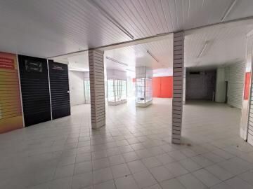 Depósito-Galpão-Armazém para alugar, 570m² - Foto 5