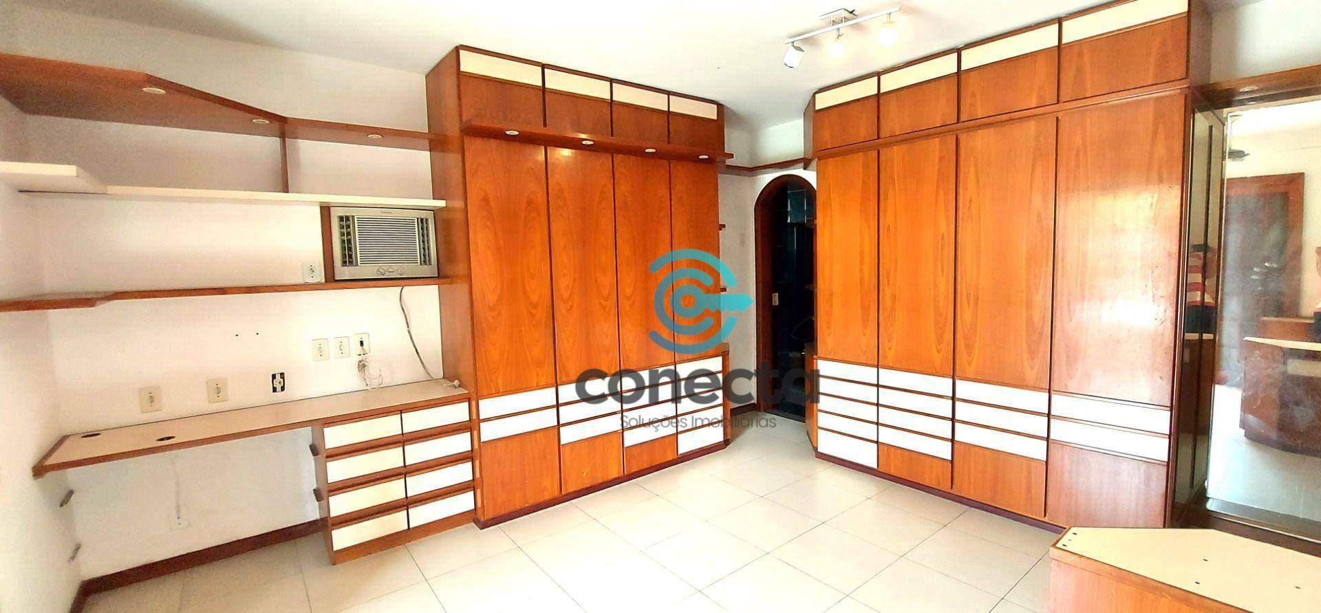 Casa de Condomínio à venda com 4 quartos, 310m² - Foto 11