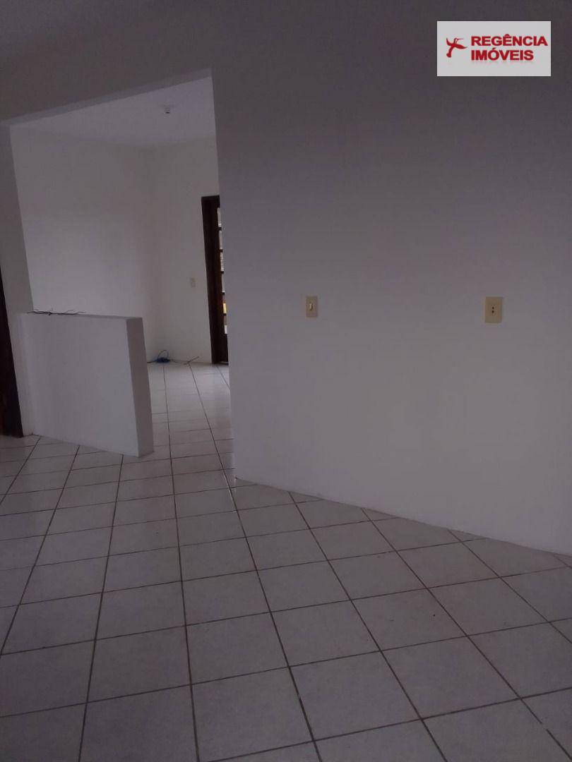 Casa à venda com 9 quartos, 550m² - Foto 8