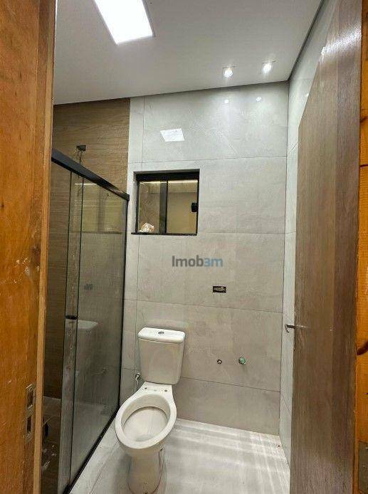 Casa à venda e aluguel com 3 quartos, 75m² - Foto 11
