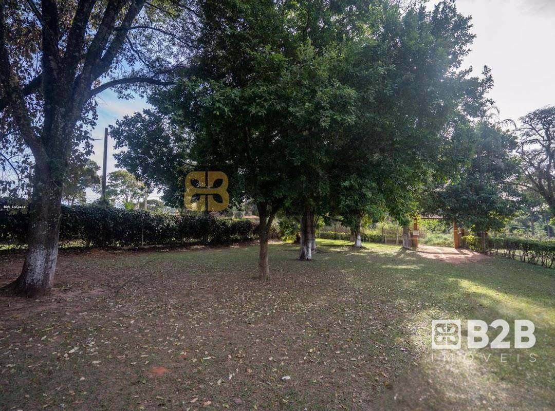 Chácara à venda com 3 quartos, 350m² - Foto 9