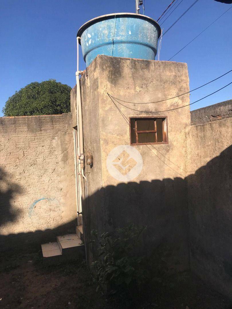Casa à venda com 2 quartos, 160m² - Foto 4