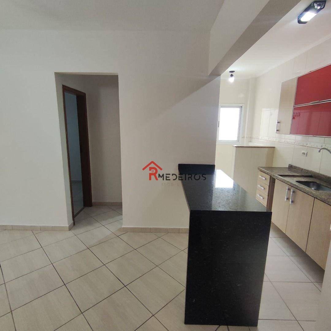 Apartamento à venda com 1 quarto, 42m² - Foto 4