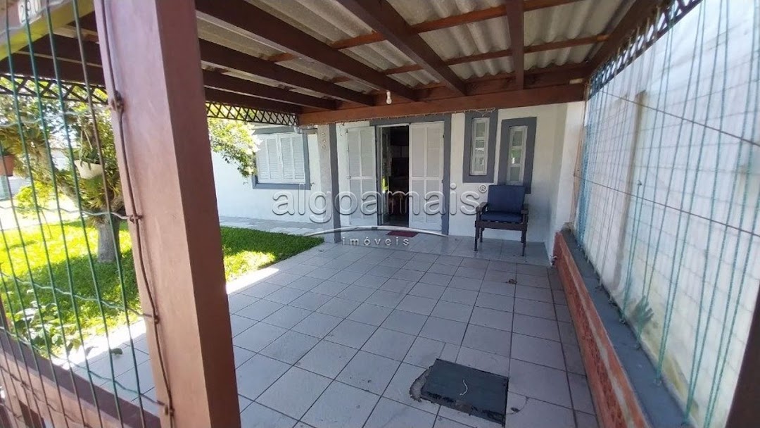 Casa à venda com 3 quartos, 122m² - Foto 2