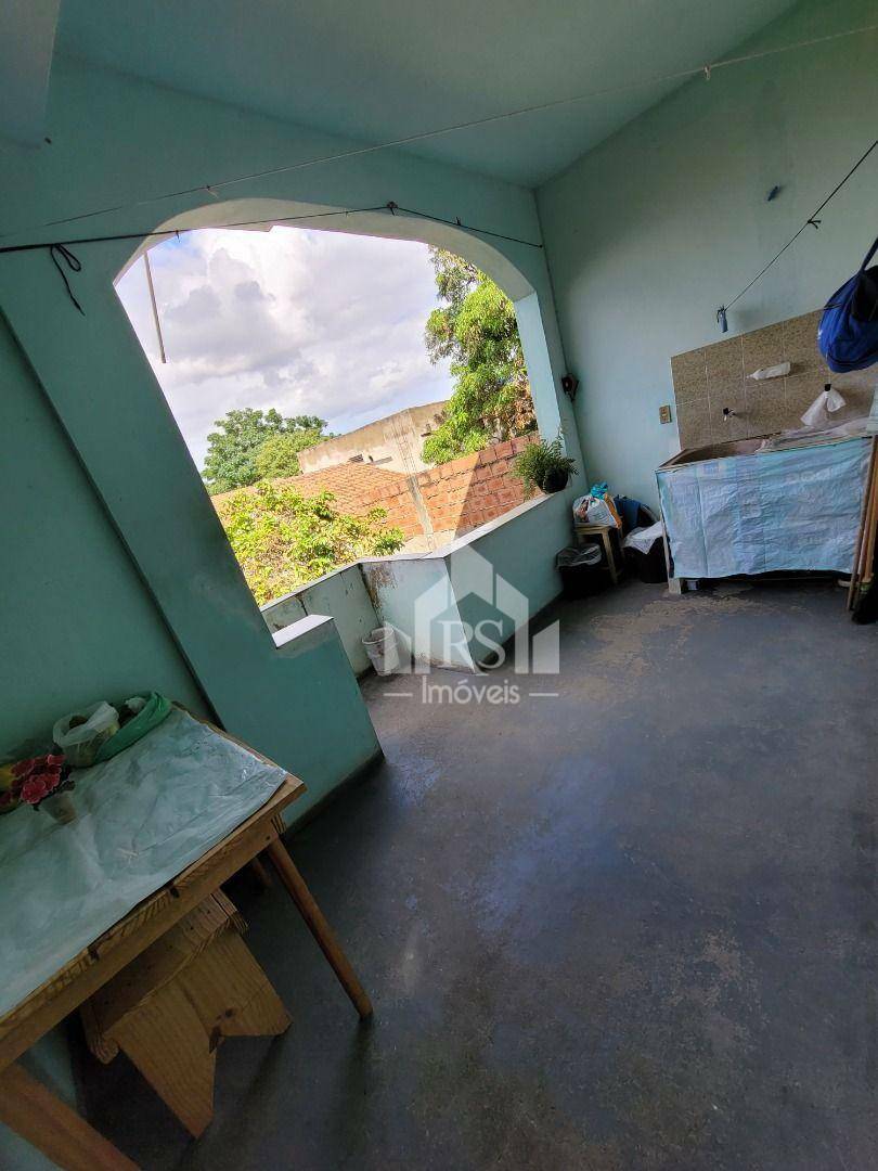 Casa à venda com 3 quartos, 60m² - Foto 7