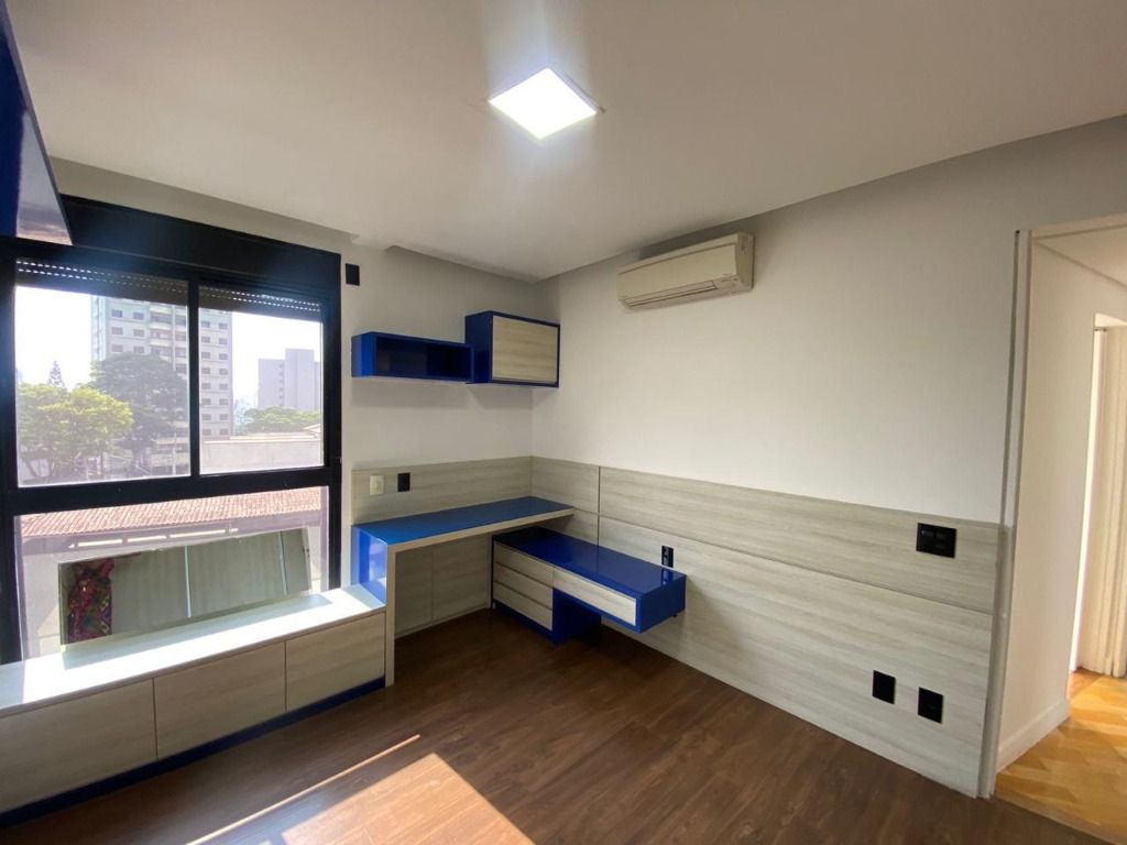 Apartamento à venda com 3 quartos, 220m² - Foto 12