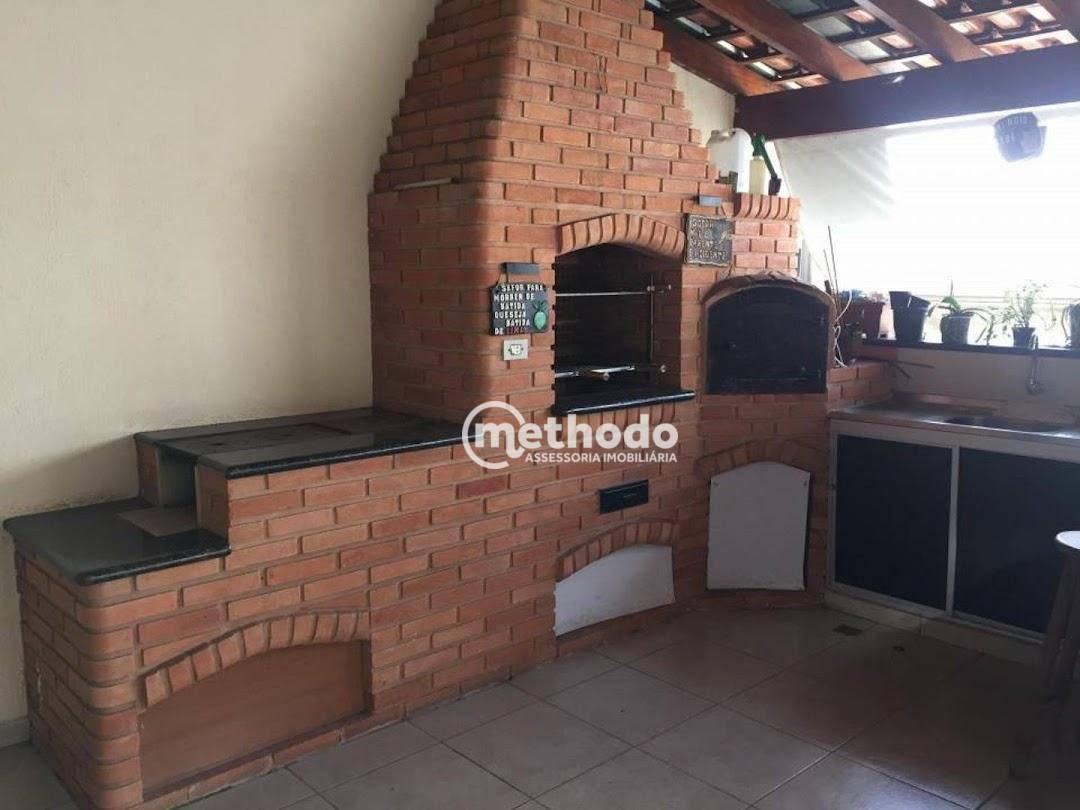 Casa à venda com 3 quartos, 200m² - Foto 11