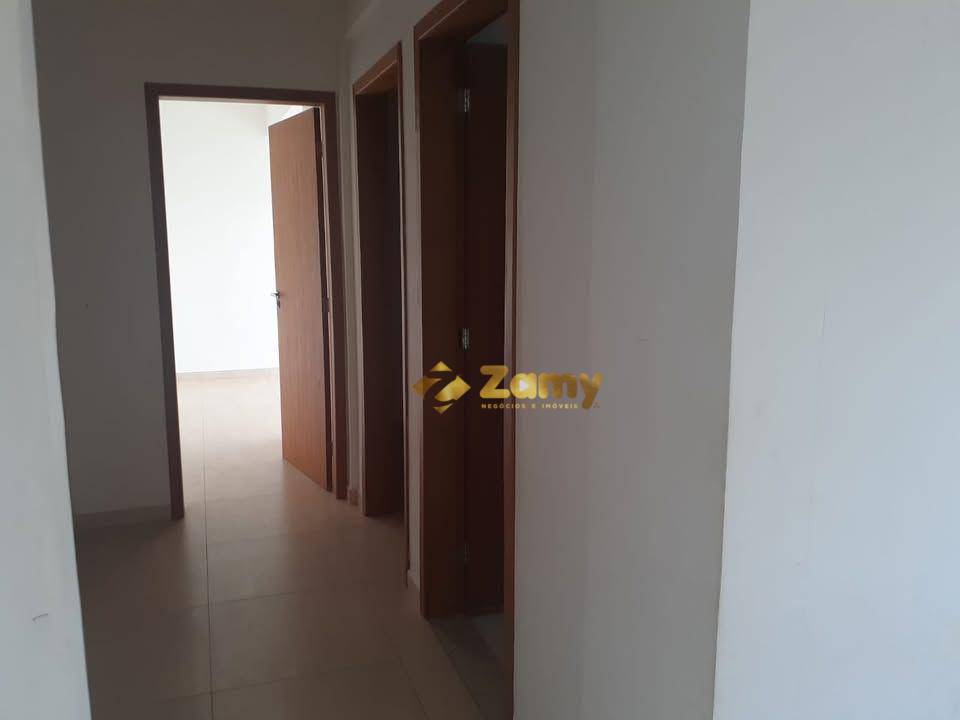 Apartamento à venda com 2 quartos, 62m² - Foto 10