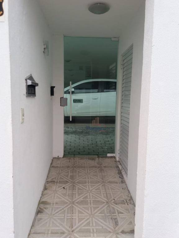 Apartamento à venda com 2 quartos, 85m² - Foto 23