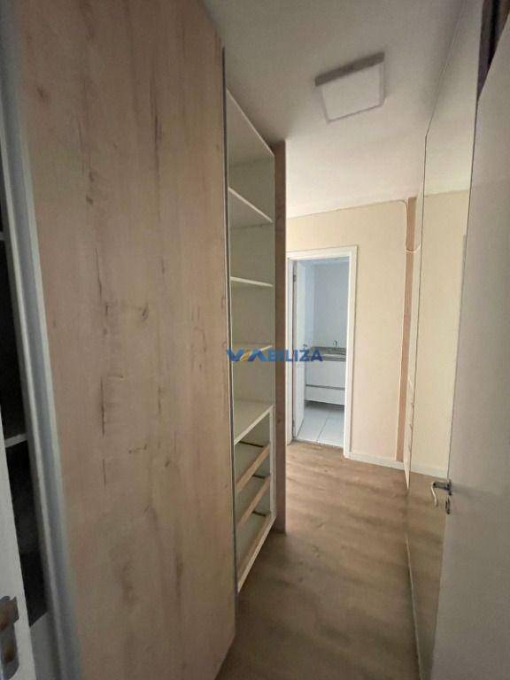 Apartamento à venda com 3 quartos, 122m² - Foto 14