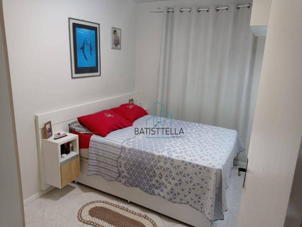 Apartamento à venda com 2 quartos, 60m² - Foto 2